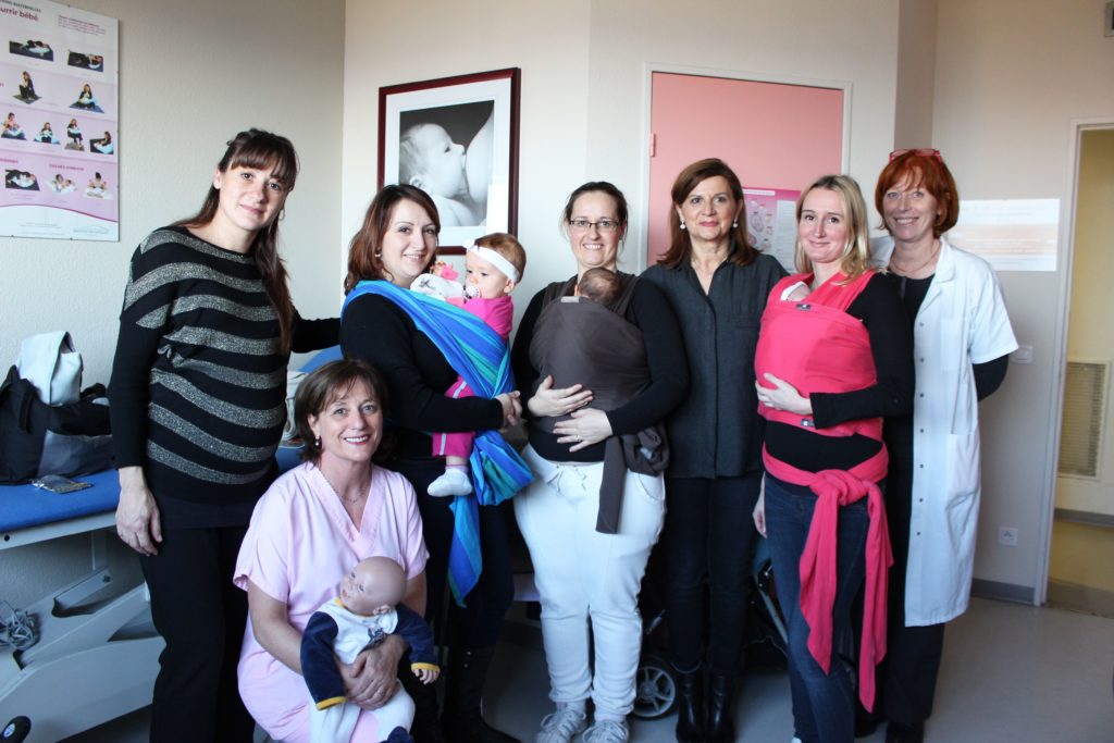 Préparer mon accouchement en groupe avec l'atelier de portage de CH de Bastia